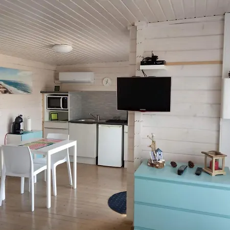 Bed & Breakfast Agreable Petit *