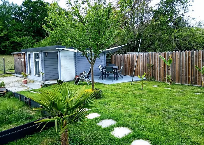 Bed & Breakfast Agreable Petit 3*